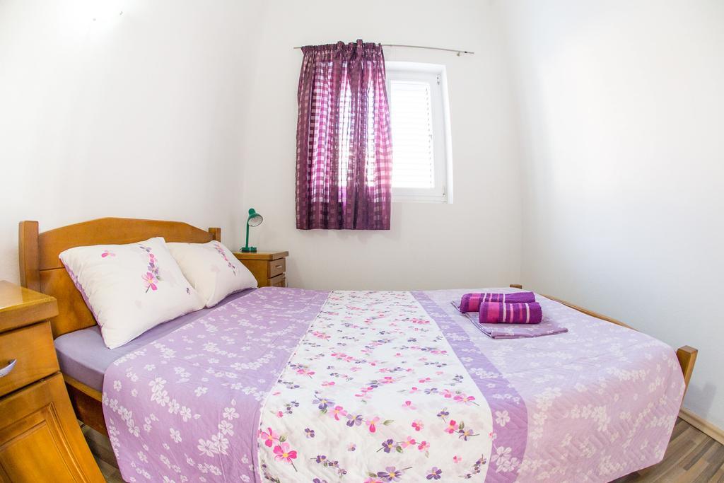 Villa Nadezda Petrovac ภายนอก รูปภาพ